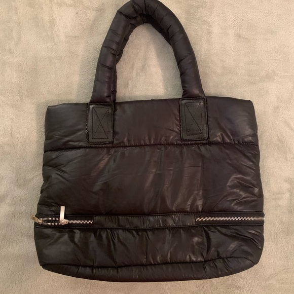 Puffy black double layered shoulder bag - Picture 2 of 6